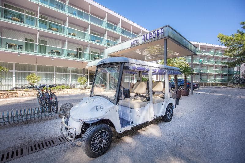 Hotel Aurora 4