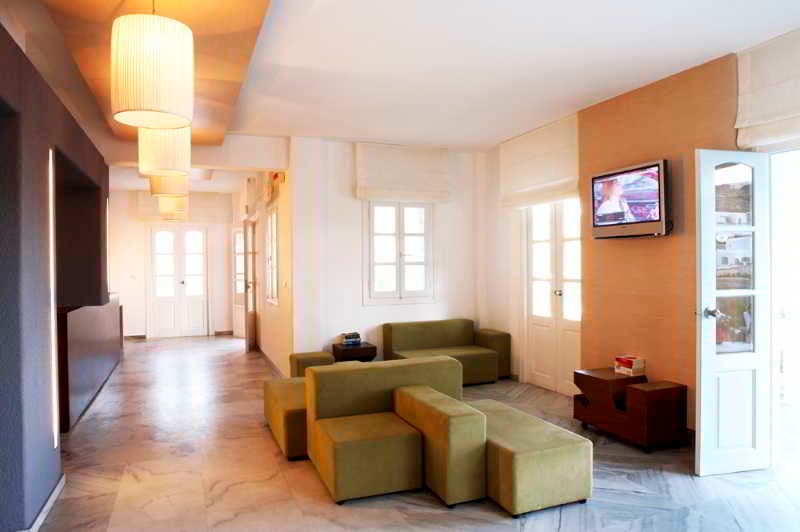 Far Out Hotel & Spa 4