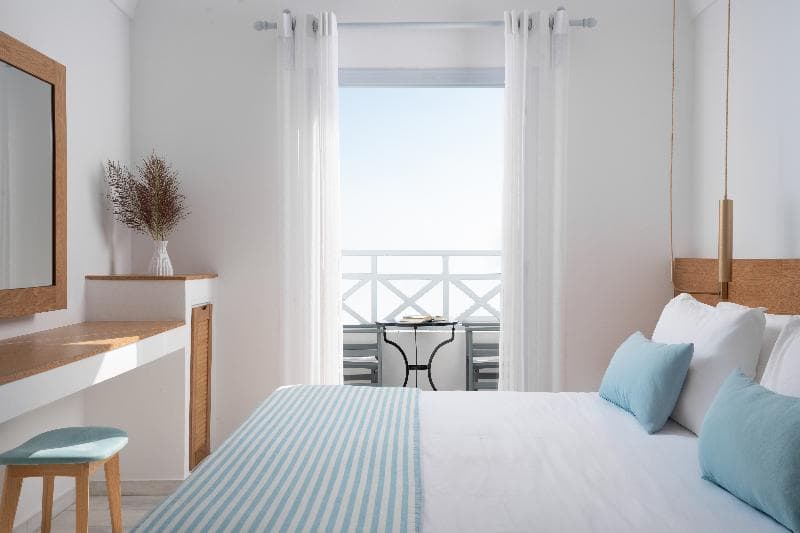 Santorini Kastelli Resort 4