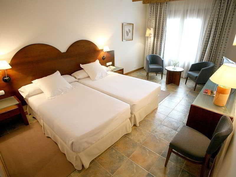 4Us Rioja Wine Hotel 3