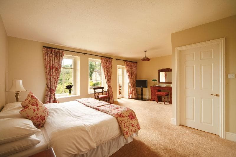 Best Western Limpley Stoke Hotel 3