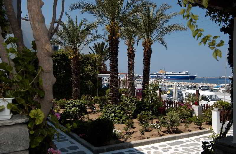 Asterias Hotel photo 1