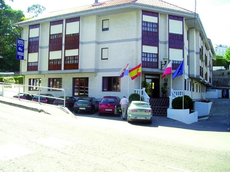 Hotel Surfances 4