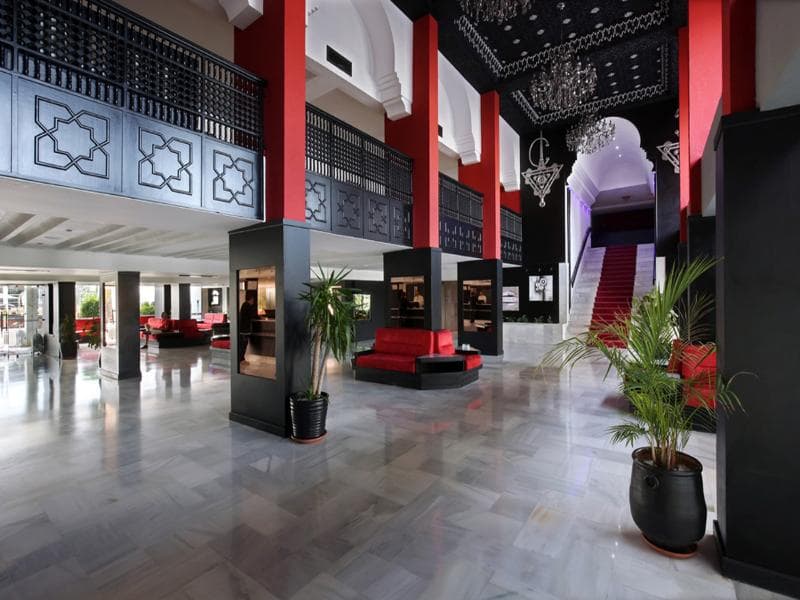 Anezi Tower Hotel & Apartments 3