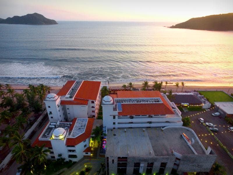 Hotel Quijote Inn 3