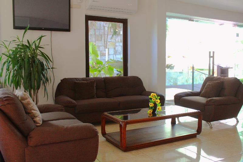 Hotel Quijote Inn 5