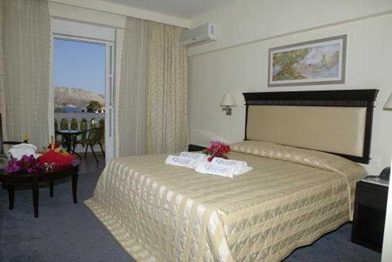 Crithoni's Paradise Hotel photo 1