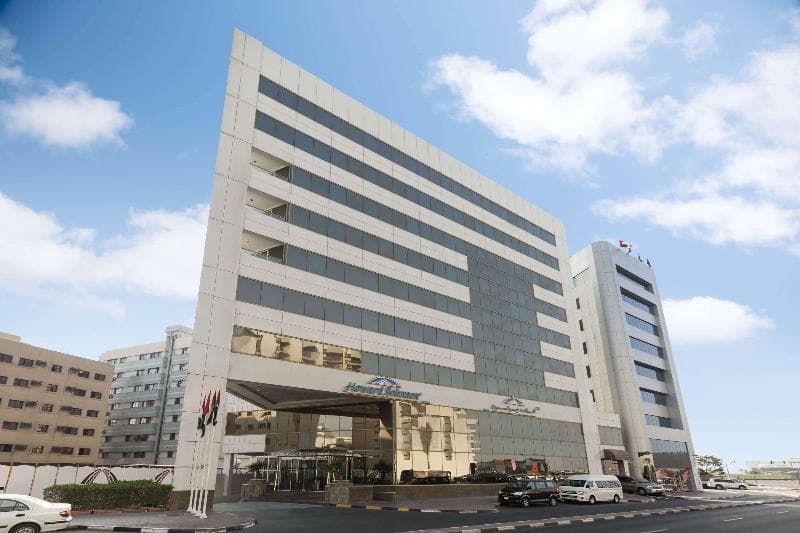 Howard Johnson By Wyndham Bur Dubai photo 1
