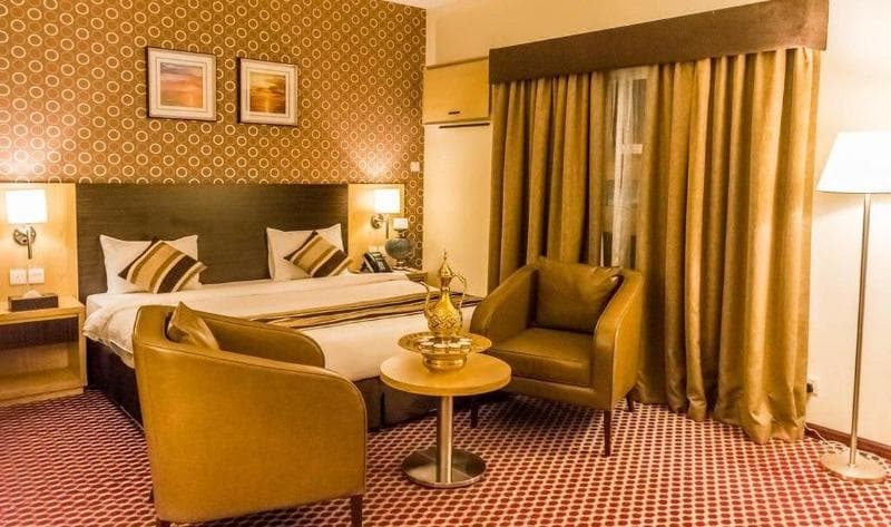Fortune Karama Hotel 4