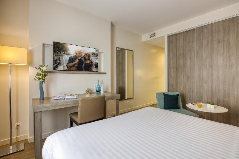 Citadines Toison dOr Brussels 3