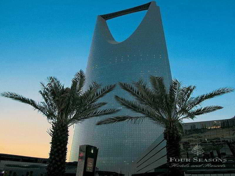 Four Seasons Riyadh At Kingdom Centre photo 1