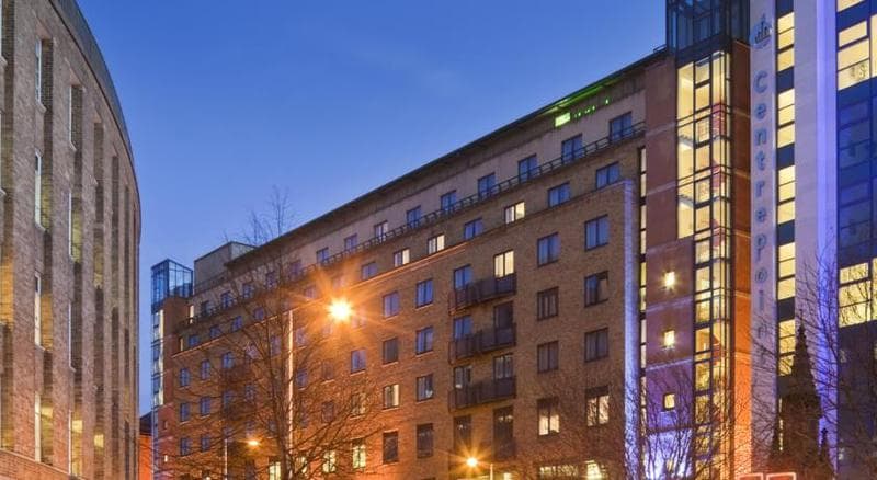 Clayton Hotel Belfast 4