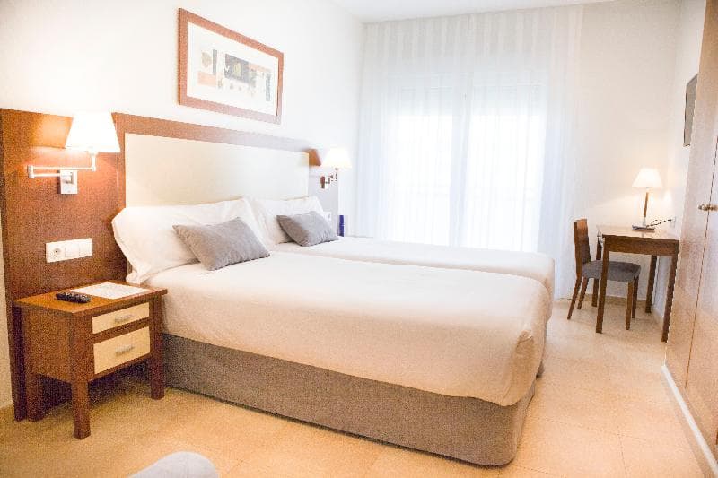 Aparthotel Albufera 4