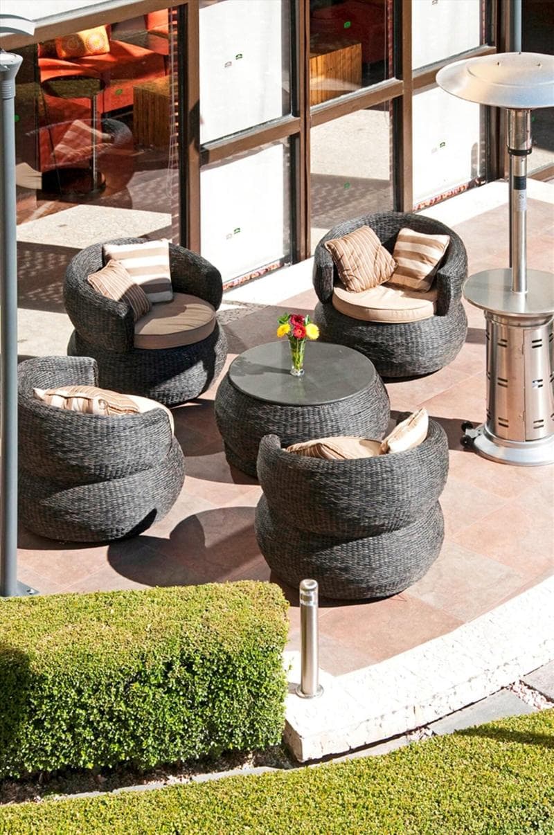 Courtyard Toluca Airport 4