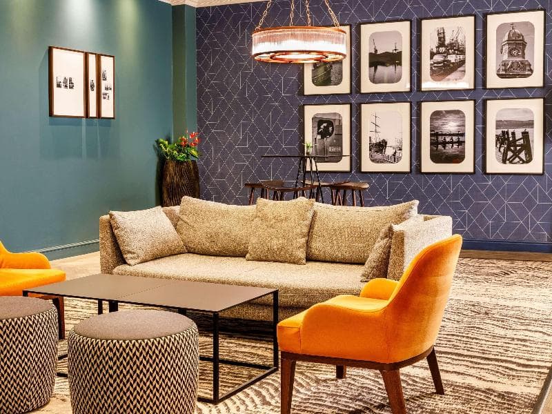 Mercure Cardiff North Hotel 2