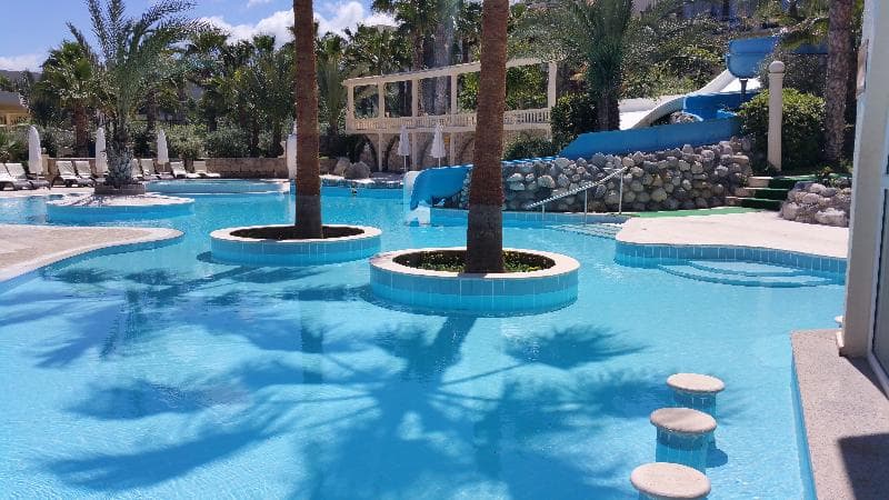 Oscar Resort Hotel 3