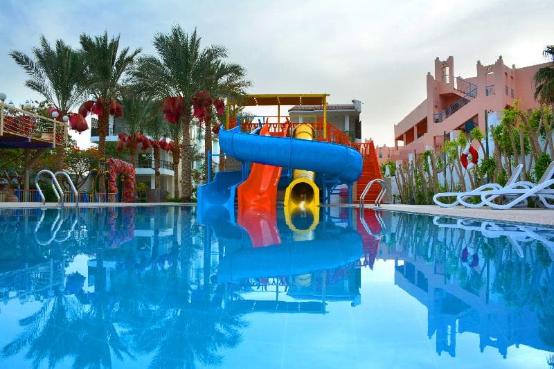 Minamark Beach Resort - Families & Couples Only 2