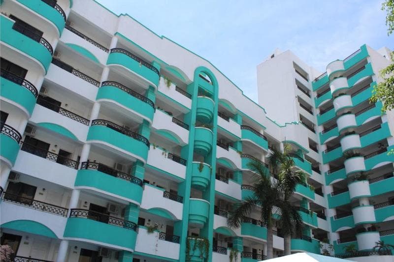 Plaza Marina main