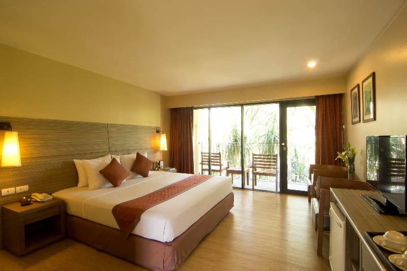 The Green Park Resort 5