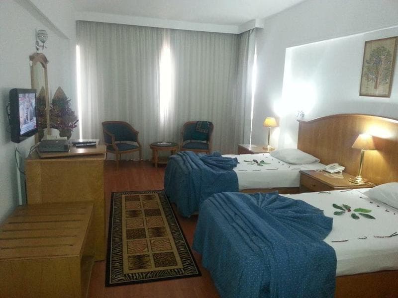 Pyramids Plaza Hotel 5