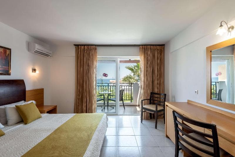 Mediterraneo Hotel 5