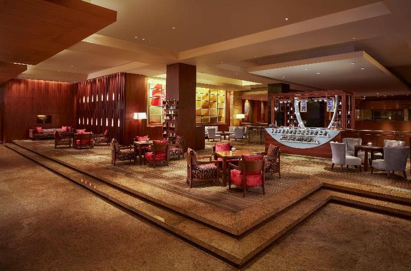 Grand Hyatt Mumbai Hotel & Residences 5