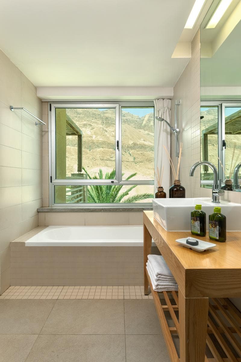 Kibbutz Ein Gedi 5
