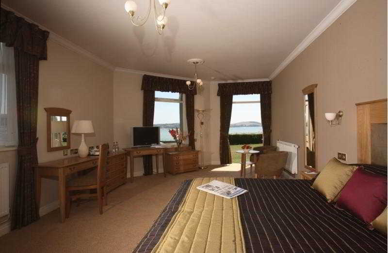 Padstow Harbour Hotel 3