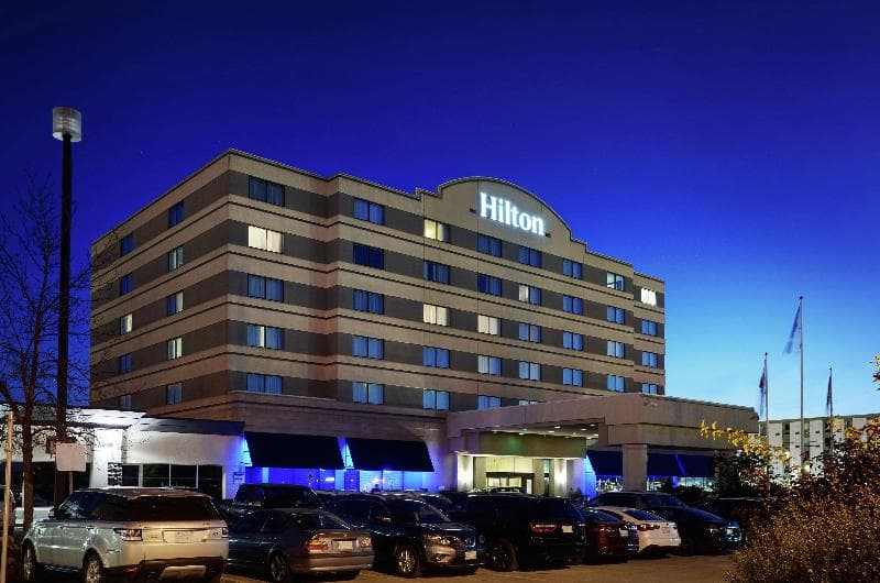 Hilton Suites Winnipeg Airport 3