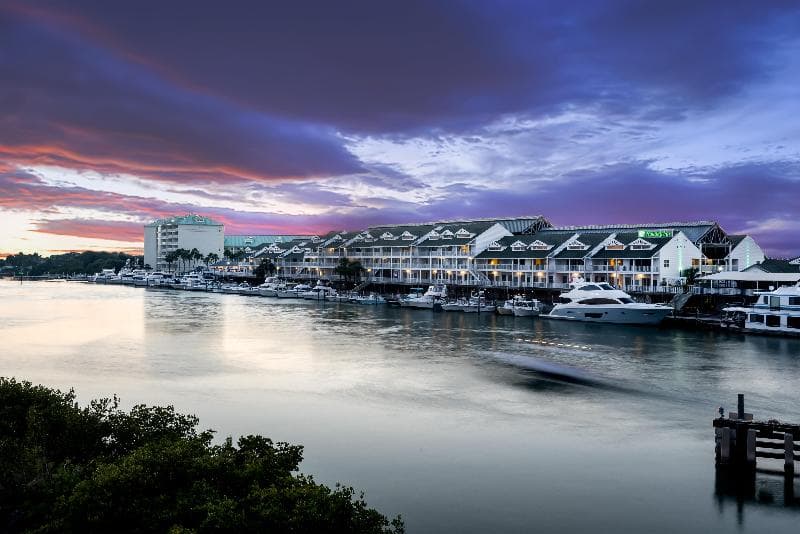 Holiday Inn & Suites Clearwater Beach S-Harbourside 5