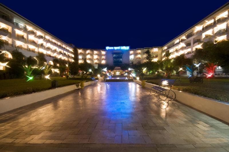 Riviera Hotel 2