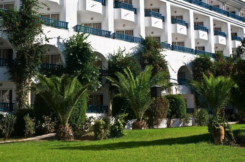 Riviera Hotel 5