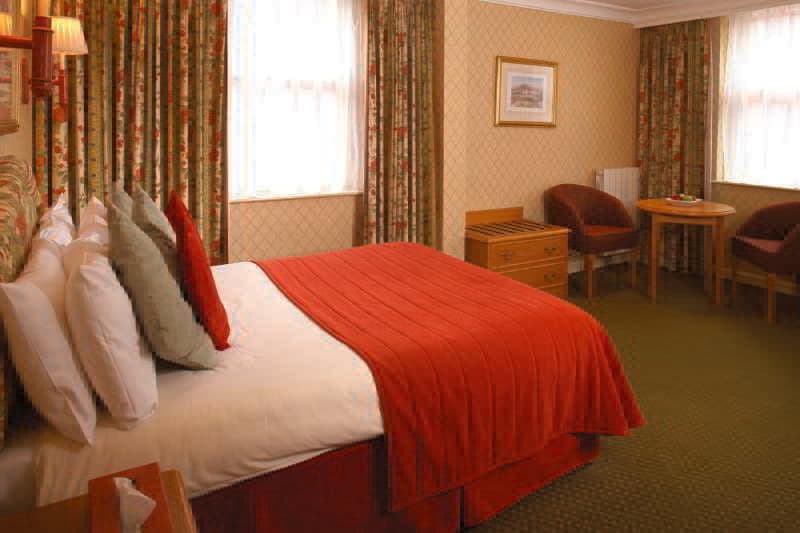 Crown & Mitre Hotel 2