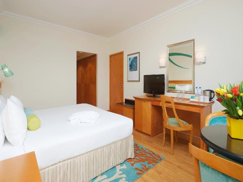 Coral Beach Resort 4