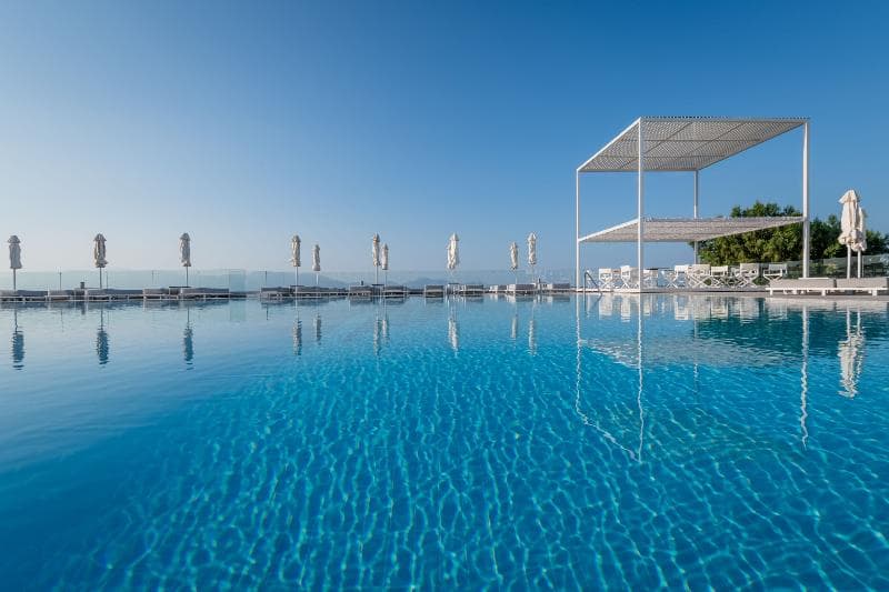Dimitra Beach Hotel & Suites 3