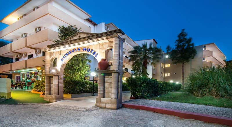 Achousa Hotel 1