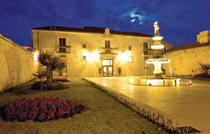 Pazo De Lestrove main