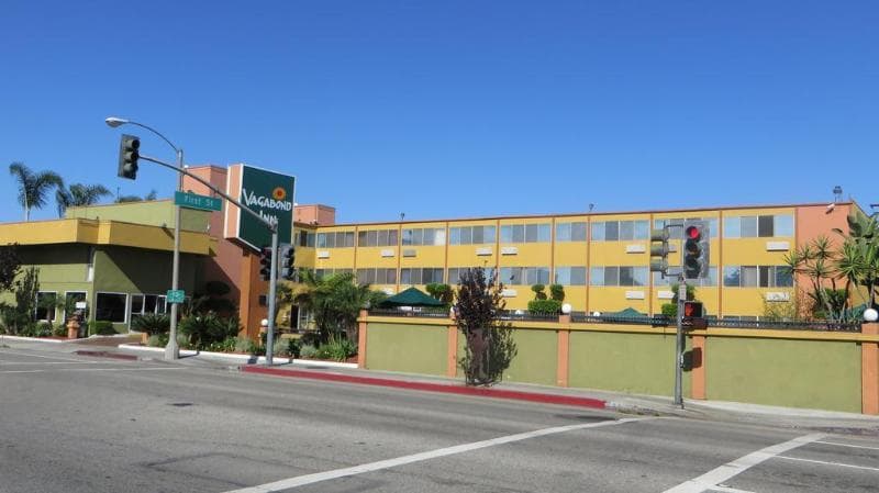Vagabond Inn Long Beach photo 1