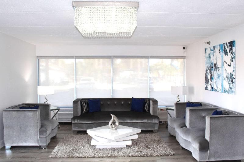 Home 1 Suites Extended Stay - Kissimmee 5