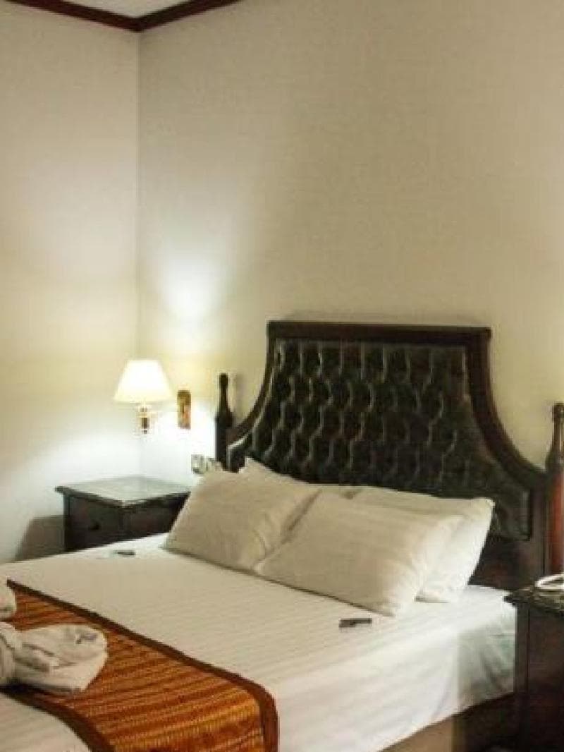 Knight Armour Hotel 4