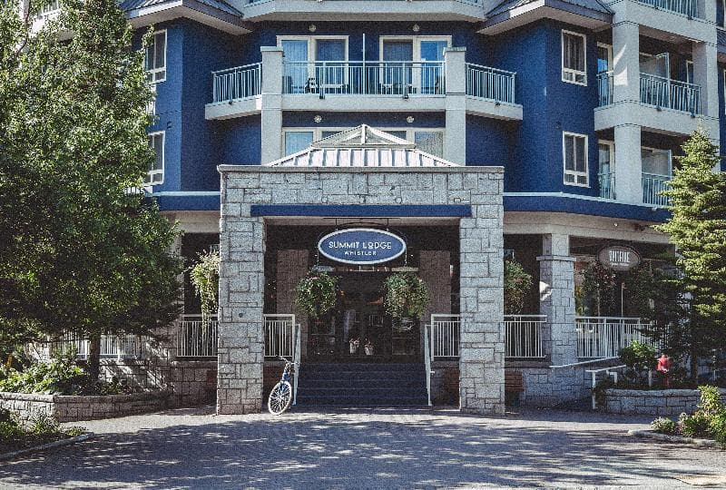 Summit Lodge Whistler By Paradox photo 1