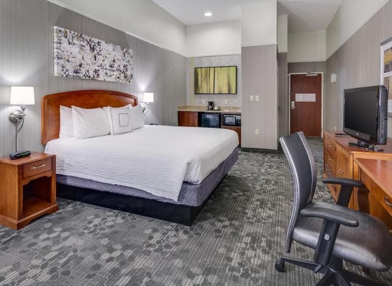 Courtyard By Marriott Providence / Warwick Airport photo 1