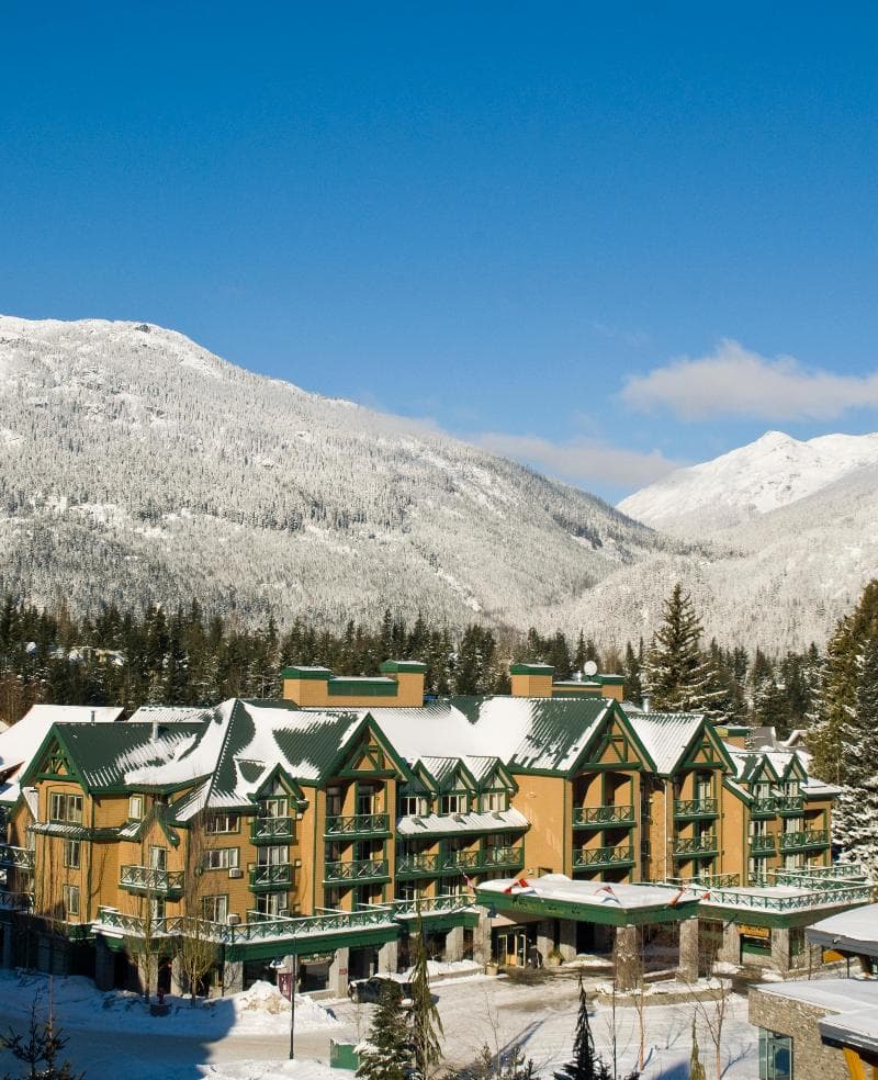 Pinnacle Hotel Whistler Village 3