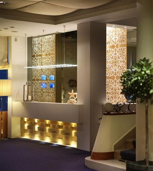 Hotel Lungomare Riccione 4