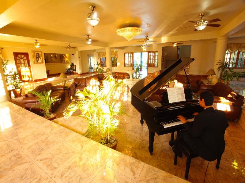 Travellers Beach Resort 5