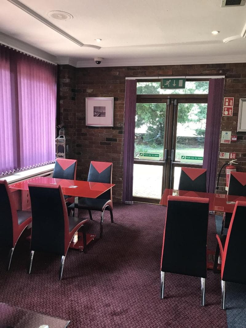 The Rivenhall Hotel 4