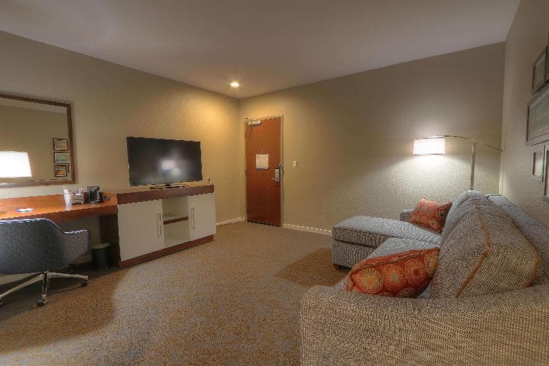 Hampton Inn Gatlinburg Historic Nature Trail 3