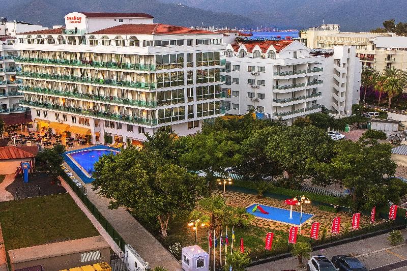 Sunbay Park Hotel main