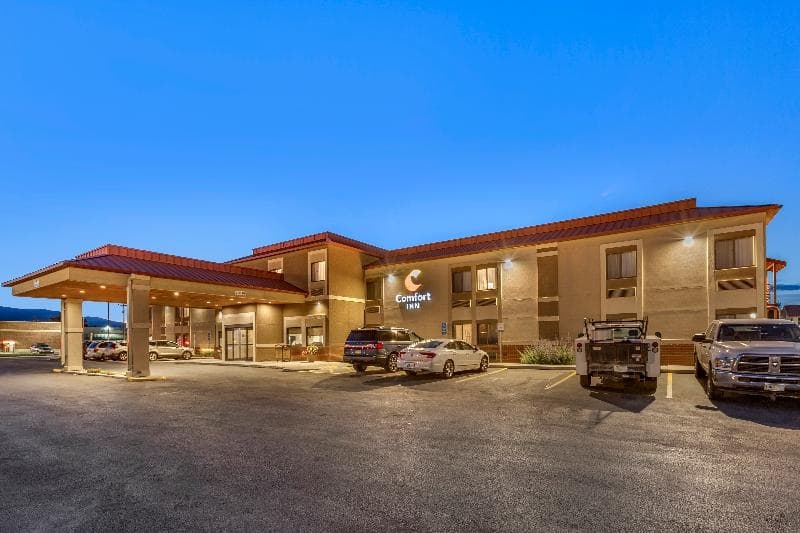 Comfort Inn at Buffalo Bill Village Resort 3