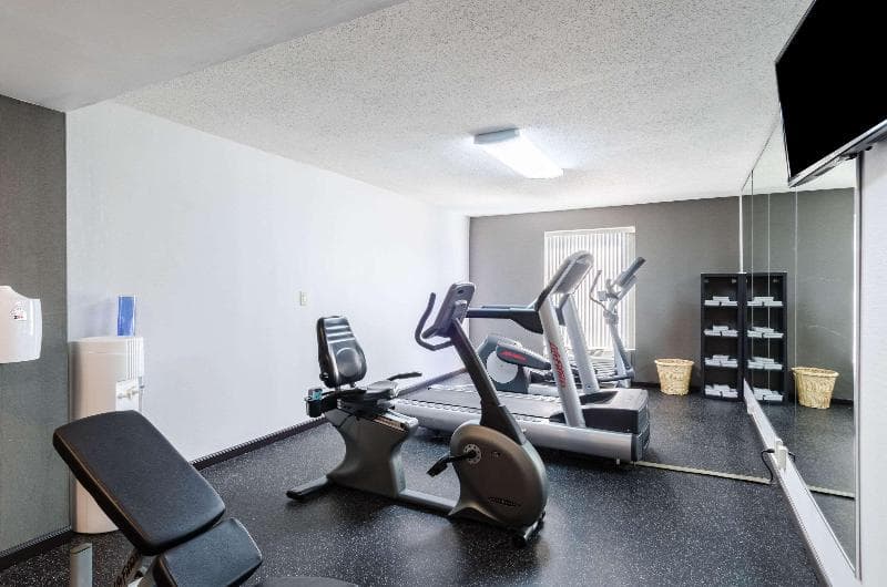 Comfort Inn Randolph - Boston 3